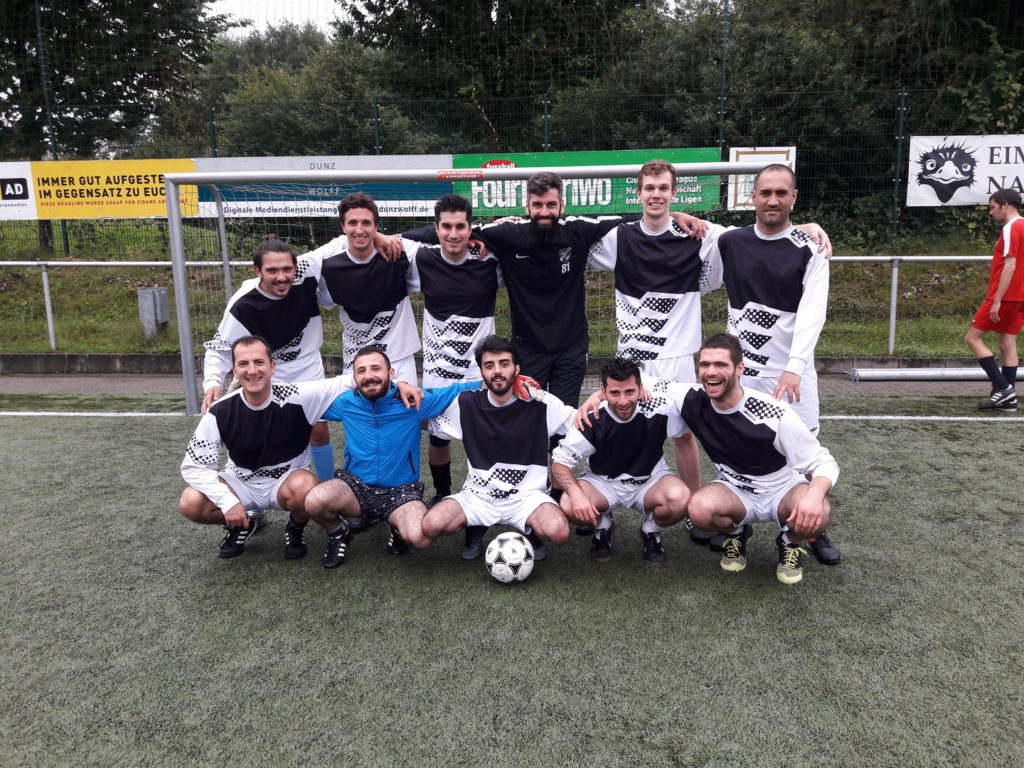 Teutonia 10 International" überragender 5. beim Hansen Cup